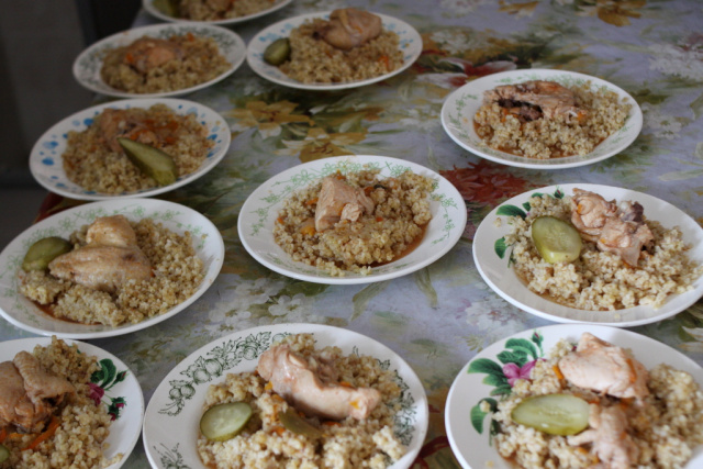 01.10.20. Четверг. Обед. Раздаточный стол